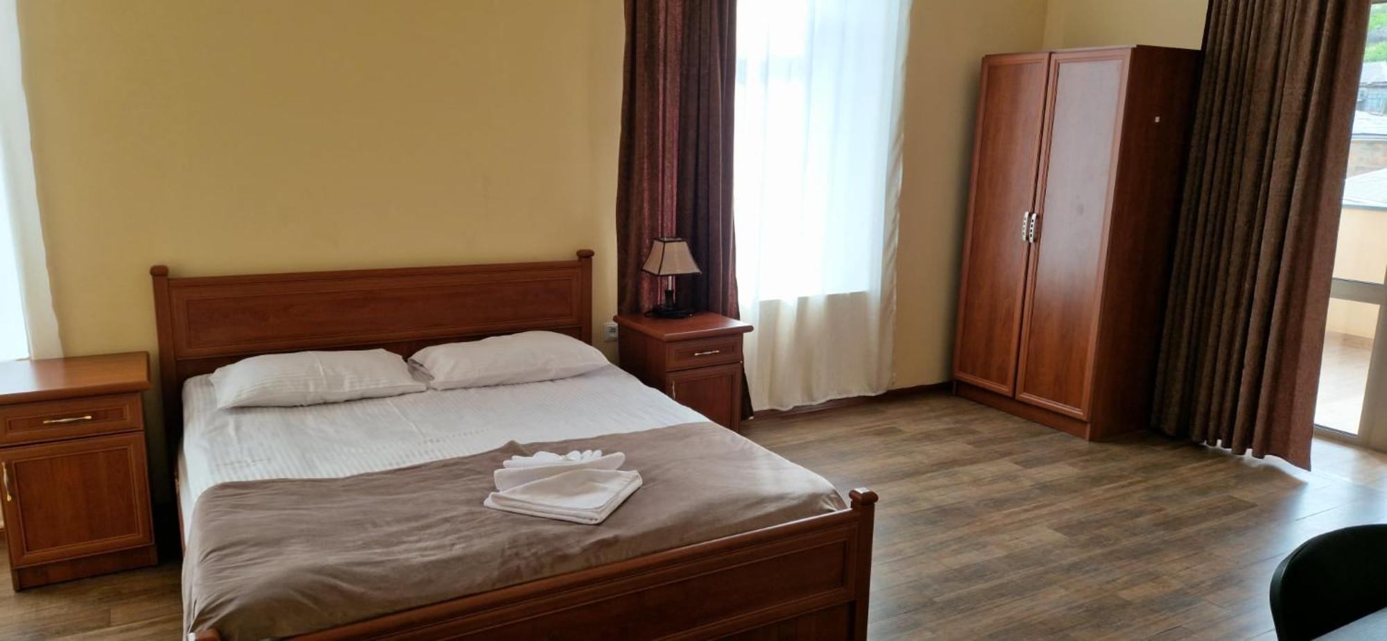 Sweet Home Hotel Meghri エクステリア 写真